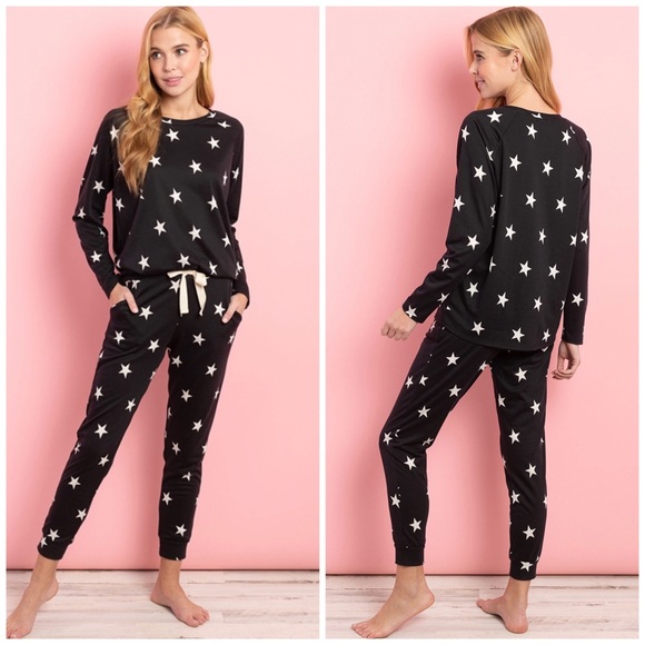 🆕Super soft star print jogger set - Picture 2 of 5